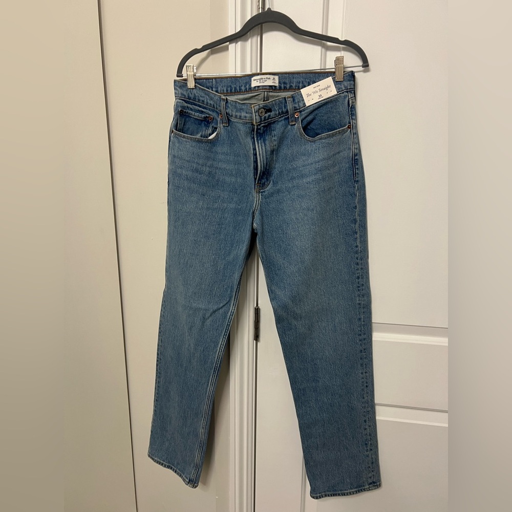 Abercrombie & Fitch Classic Blue Straight-Leg Jeans mid rise